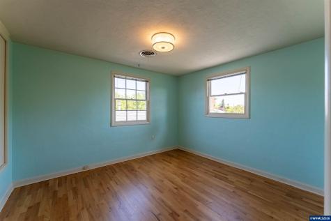 1235 Walnut Street SW Albany OR 97321