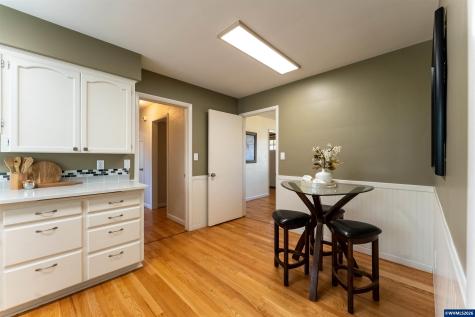 1235 Walnut Street SW Albany OR 97321