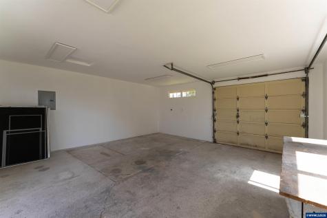1235 Walnut Street SW Albany OR 97321