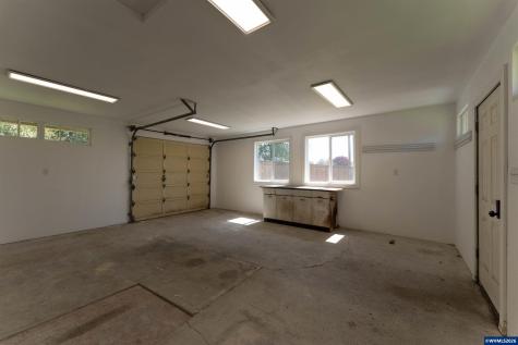 1235 Walnut Street SW Albany OR 97321