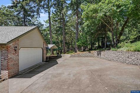 920 NW Carpathian Drive Corvallis OR 97330