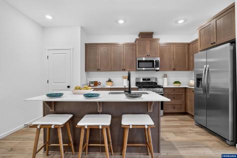 514 E Traverse Road Woodburn OR 97071
