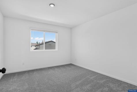 514 E Traverse Road Woodburn OR 97071