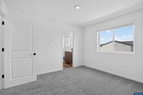 514 E Traverse Road Woodburn OR 97071
