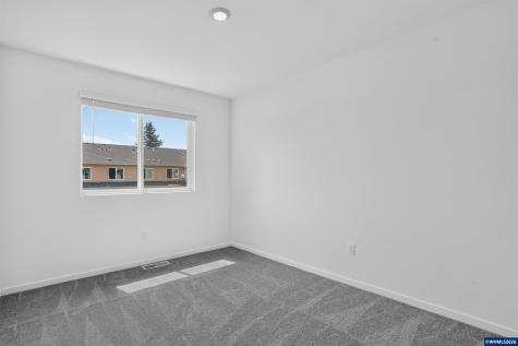 514 E Traverse Road Woodburn OR 97071