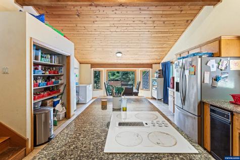 2784 Ballyntyne Road S Salem OR 97302