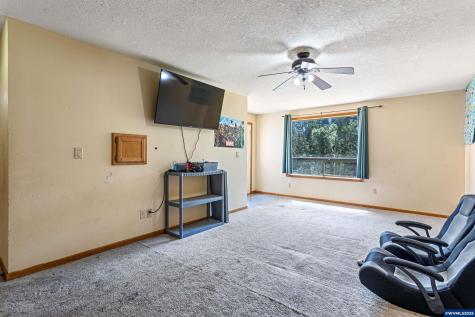 2784 Ballyntyne Road S Salem OR 97302