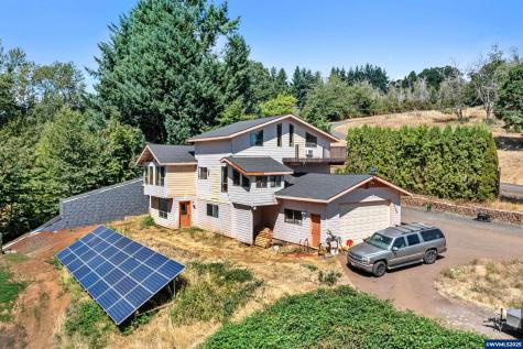 2784 Ballyntyne Road S Salem OR 97302