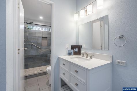 197 S Wells Drive Lincoln City OR 97367