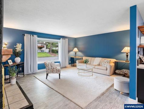 7470 SW Hillcrest Place Beaverton OR 97008