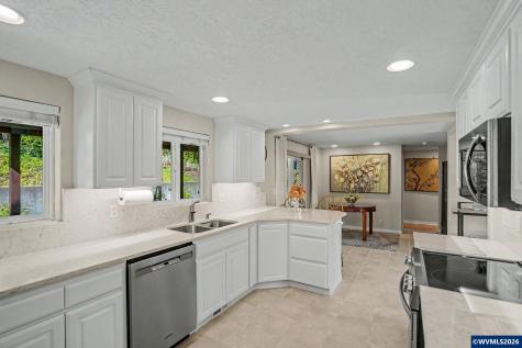 1354 Lea Ann Court NW Salem OR 97304