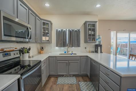 671 Jasmine Circle Independence OR 97351