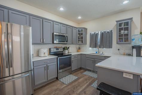 671 Jasmine Circle Independence OR 97351