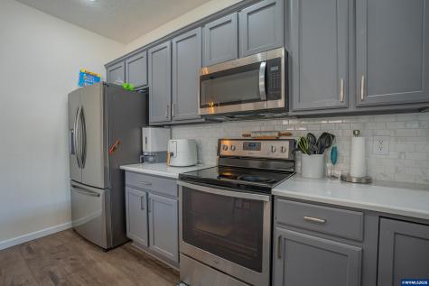 671 Jasmine Circle Independence OR 97351