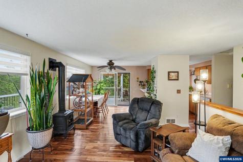 2445 Quail Run Lane S Salem OR 97306