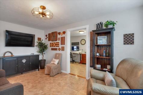 4193 Oakman Street S Salem OR 97004