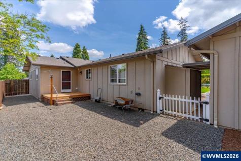 4193 Oakman Street S Salem OR 97004