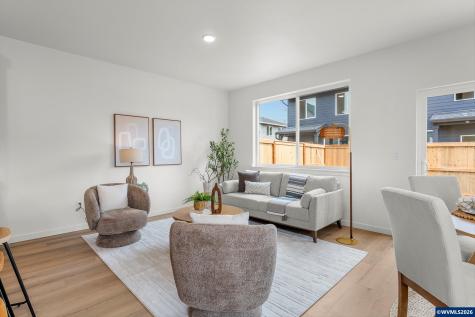 1584 Brown Street Woodburn OR 97071
