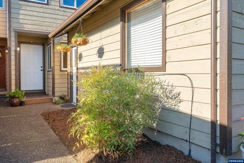274 NE Powderhorn Drive Corvallis OR 97330