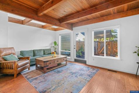 274 NE Powderhorn Drive Corvallis OR 97330