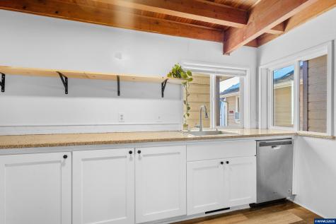 274 NE Powderhorn Drive Corvallis OR 97330