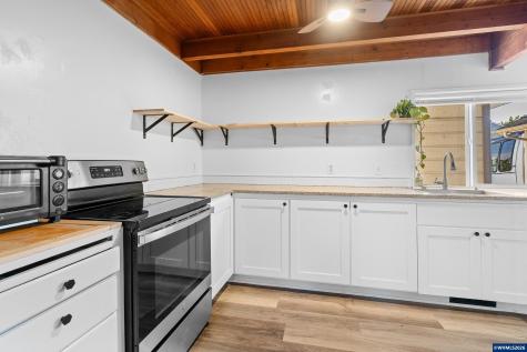 274 NE Powderhorn Drive Corvallis OR 97330