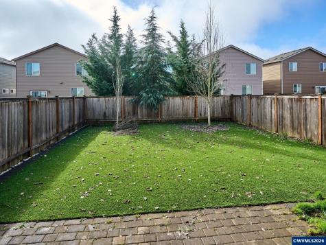 1986 NW 23rd Street Mcminnville OR 97128