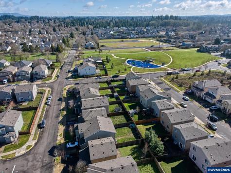 1986 NW 23rd Street Mcminnville OR 97128