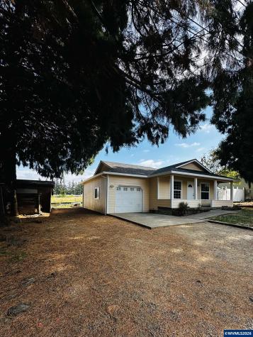 504 Wall Street Silverton OR 97381