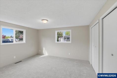 296 46th Avenue SE Salem OR 97317-0000