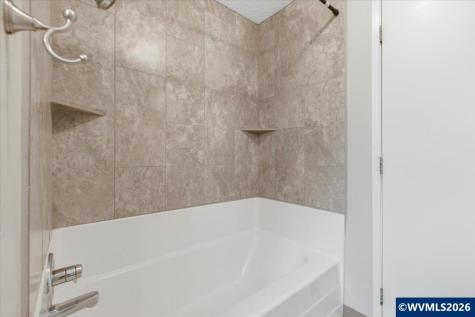 296 46th Avenue SE Salem OR 97317-0000