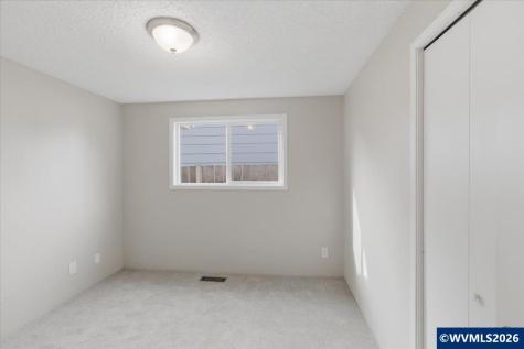 296 46th Avenue SE Salem OR 97317-0000