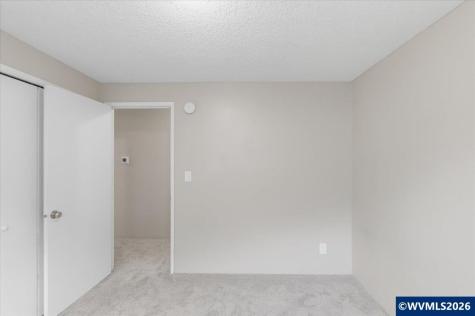 296 46th Avenue SE Salem OR 97317-0000