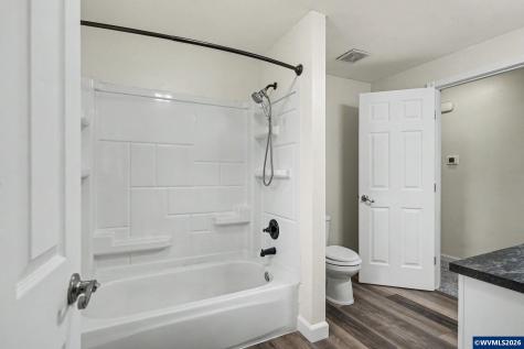 4681 Buckskin Court NE Salem OR 97305