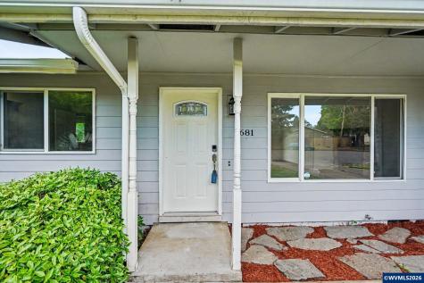 4681 Buckskin Court NE Salem OR 97305
