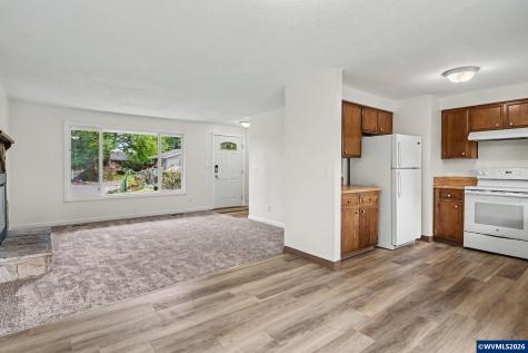 4681 Buckskin Court NE Salem OR 97305