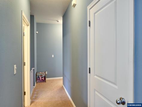 2663 Baines Bl Hubbard OR 97032