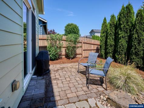 2663 Baines Bl Hubbard OR 97032