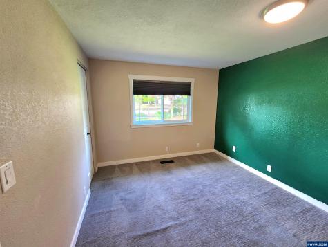 540 Wormwood Drive SE Salem OR 97306