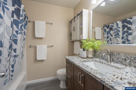 3167 SE Midvale Drive Corvallis OR 97333