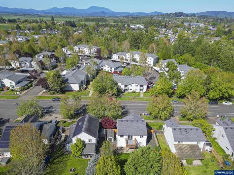 3167 SE Midvale Drive Corvallis OR 97333