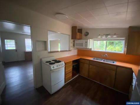 6721 Rhododendon Avenue Gleneden Beach OR 97388-9999