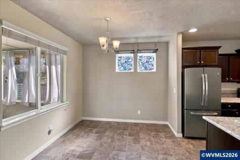 2677 Kingston Way NW Albany OR 97321
