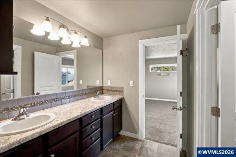 2677 Kingston Way NW Albany OR 97321