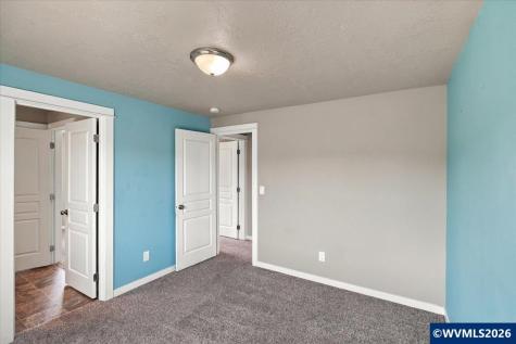 2677 Kingston Way NW Albany OR 97321