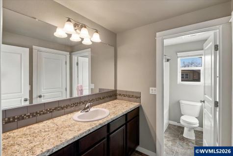 2677 Kingston Way NW Albany OR 97321