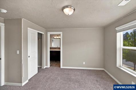 2677 Kingston Way NW Albany OR 97321