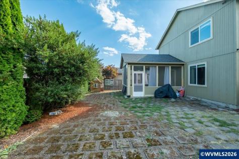 2677 Kingston Way NW Albany OR 97321