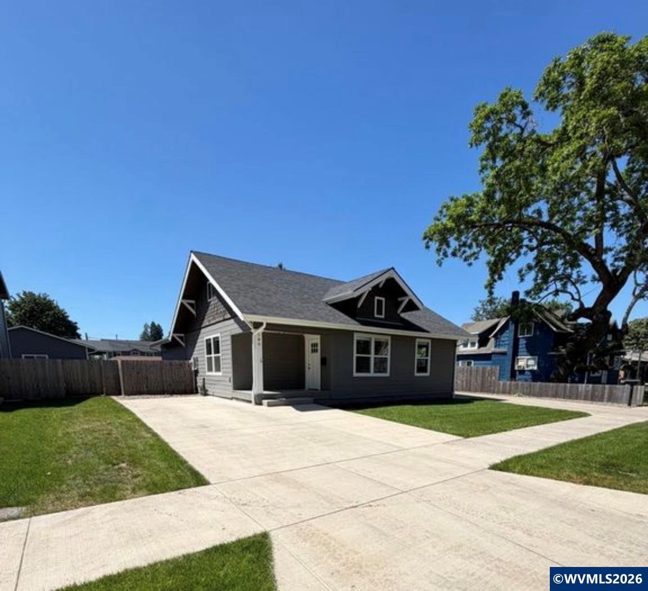 180 Hiatt Street Lebanon OR 97355