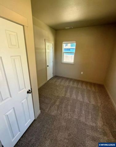 180 Hiatt Street Lebanon OR 97355